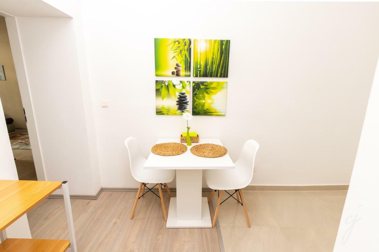 Radiant Premium Apartments - Fuenfhaus Vienna Esterno foto